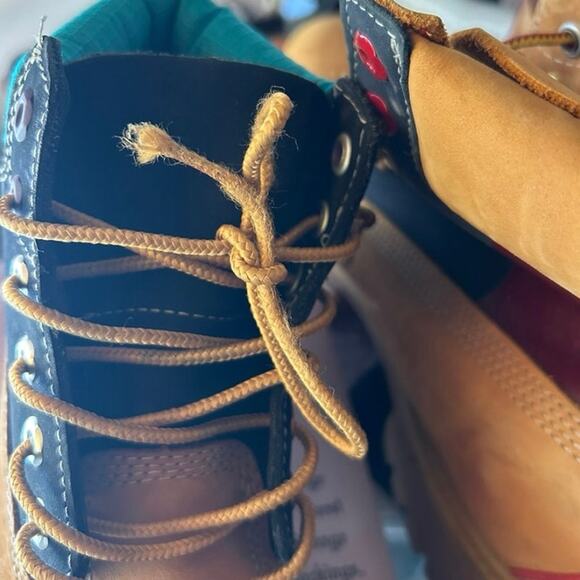 ˚₊‧꒰ა ☆ ໒꒱ ‧₊˚ Timberland Youth Waterproof Nubuck Boot Sz 1 ReBOTL Unisex - Picture 6 of 12